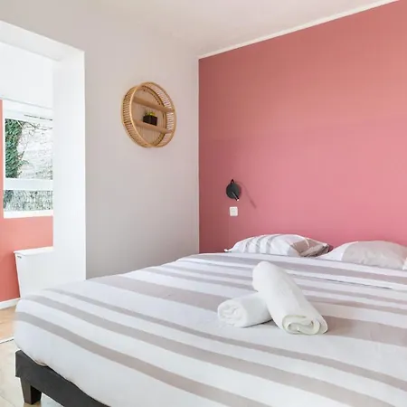 Montesquieu Balneo Netflix Proche Lille Roubaix