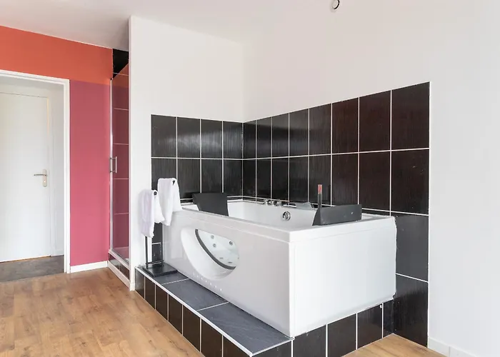 Montesquieu Balneo Netflix Proche Lille Appartamento Roubaix